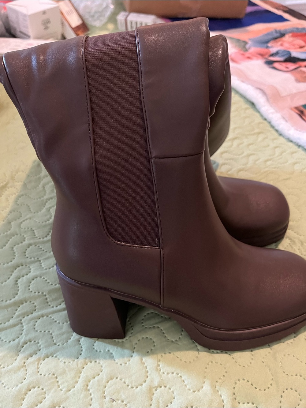 Women’s Dark Brown Block Heel Chelsea Boots